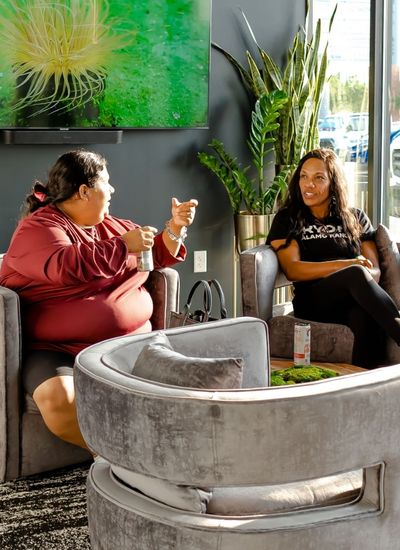Peptide therapy consultation and clinical strategy session at bioworX Alamo Ranch location for healing, muscle recovery and reduced inflammation.