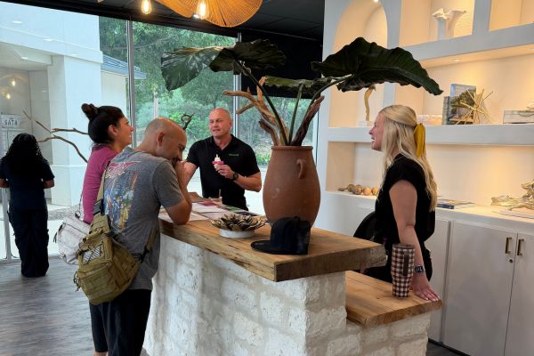 The bioworX Leon Springs clinic in San Antonio, TX, offering wellness, recovery, and regenerative therapies like cryptherapy, infrared sauna, for your health journey. Book your appointment today.