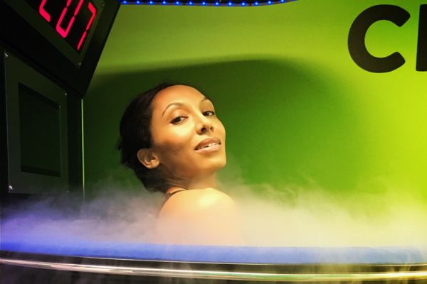 The bioworX TPC Parkway clinic in San Antonio, TX, offering cryotherapy to help reduce inflammation and support recovery. Book your appointment at bioworX TPC Parkway today.